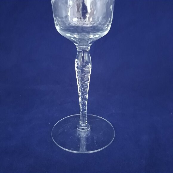 Vintage Crystal Wine Goblet With Etched Floral Design & Twisted Stem - Picture 2 of 15